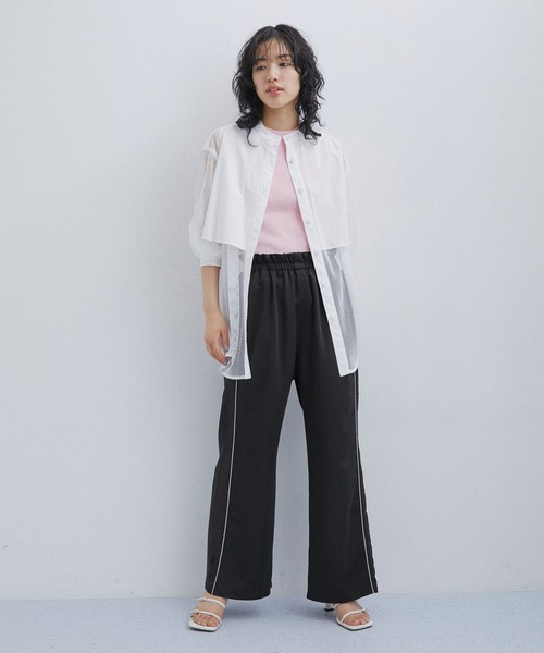 ADAM ET ROPE'（アダムエロペ）の「【サステナブル】サイドラインイージーパンツ（その他パンツ・レディース・ブラック/ライトグレー・36/38）」の13枚目の写真