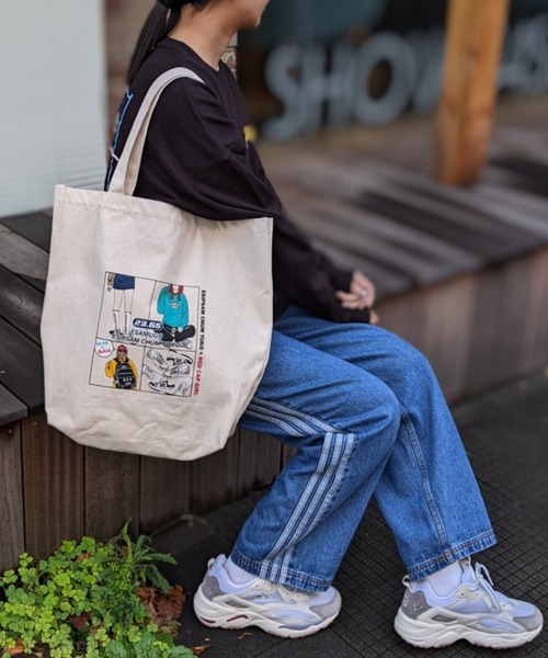 23.65(イーシプサムチョンユクオ)の「23.65/イーシプサムチョンユクオ 23.65×RED CAP GIRL キャンバストート(トートバッグ・メンズ・アイボリー/C/D/B/A・FREE)」の9枚目の写真