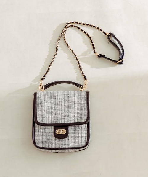 OLIVE des OLIVE(オリーブデオリーブ)の「アソートショルダーバッグ 1031120180(ショルダーバッグ・レディース・ホワイト/ブラック・FREE)」の2枚目の写真