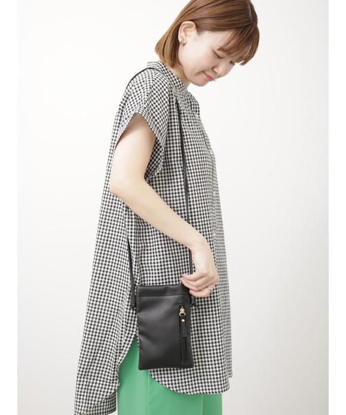 Lugnoncure(ルノンキュール)の「スマホミニショルダー(ハンドバッグ・レディース・オフホワイト/ミント/ブラック・F)」の2枚目の写真