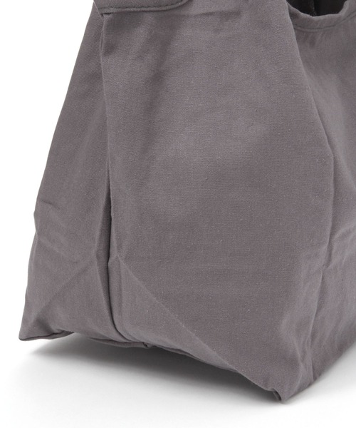 LAKOLE（ラコレ）の「コットンエコバッグ(S) / 907845（トートバッグ・レディース・アイボリー/チャコール・FREE）」の9枚目の写真