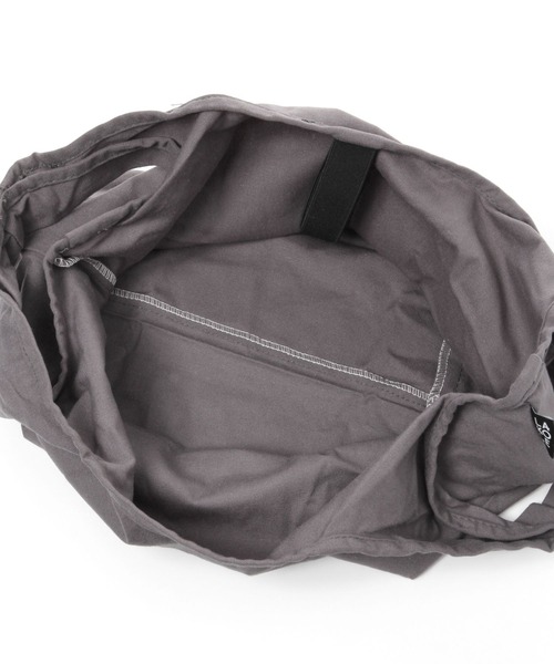 LAKOLE（ラコレ）の「コットンエコバッグ(S) / 907845（トートバッグ・レディース・アイボリー/チャコール・FREE）」の12枚目の写真