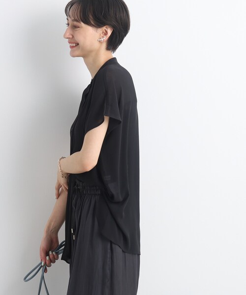 Cutie Blonde(キューティーブロンド)の「◆【ヘルシーなシアー感】前開きバンドカラーシャツ(シャツ/ブラウス・レディース・ホワイト系/ブラック/黄緑系・01/02/03)」の14枚目の写真