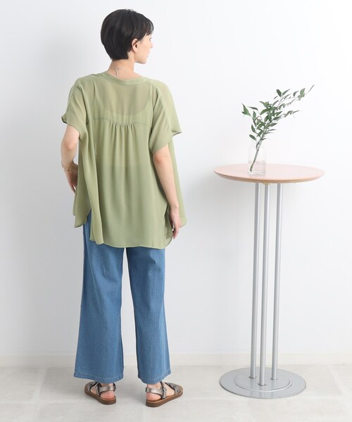 Cutie Blonde(キューティーブロンド)の「◆【ヘルシーなシアー感】前開きバンドカラーシャツ(シャツ/ブラウス・レディース・ホワイト系/ブラック/黄緑系・01/02/03)」の17枚目の写真