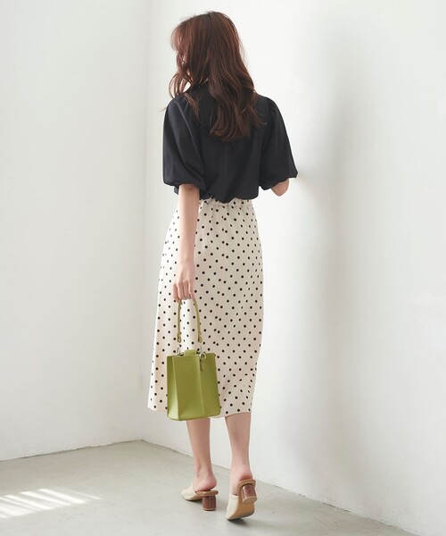 Feroux(フェルゥ)の「【洗える】フラップナロー スカート(スカート・レディース・ライトグリーン系/スカイブルー系/アイボリー系9・1/2)」の9枚目の写真