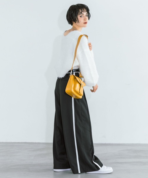 PAGEBOY（ページボーイ）の「レトロバックルショルダー（ショルダーバッグ・レディース・ブラック/イエロー/オフホワイト・FREE）」の14枚目の写真