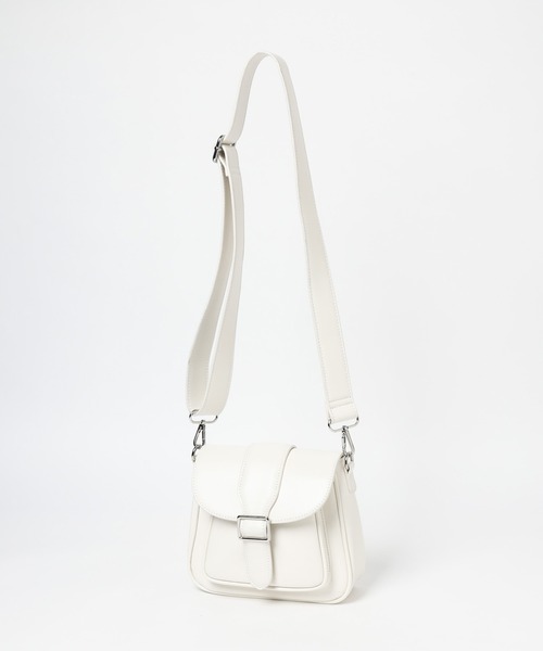 PAGEBOY（ページボーイ）の「レトロバックルショルダー（ショルダーバッグ・レディース・ブラック/イエロー/オフホワイト・FREE）」の16枚目の写真