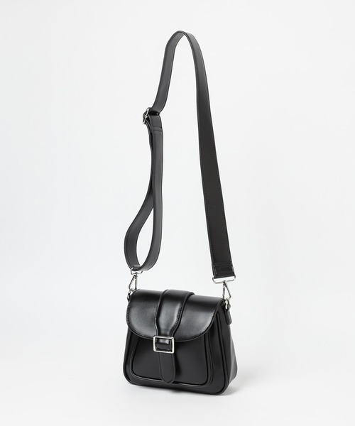 PAGEBOY（ページボーイ）の「レトロバックルショルダー（ショルダーバッグ・レディース・ブラック/イエロー/オフホワイト・FREE）」の17枚目の写真