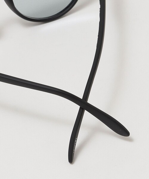 IZIPIZI（イジピジ）の「IZIPIZI: SUNGLASS #D（サングラス・メンズ・ブラック/ブラウン/ベージュ/ダークブラウン・ONE SIZE）」の8枚目の写真