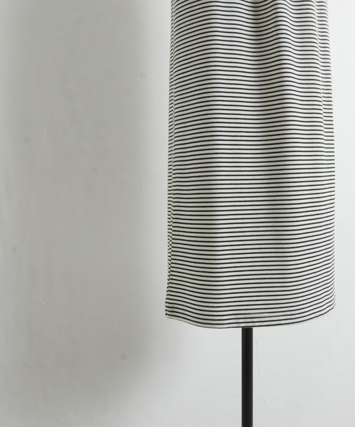 &. NOSTALGIA(アンドドットノスタルジア)の「【ZOZO限定】ボーダーフライススカート(スカート・レディース・ブラック/チャコールグレー/ホワイト/ネイビー・FREE/M)」の14枚目の写真