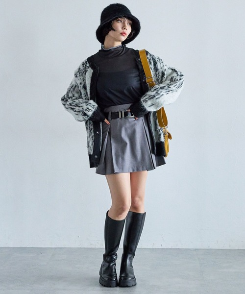 PAGEBOY（ページボーイ）の「アソートシアーハイネック（Tシャツ/カットソー・レディース・ブラック/オフホワイト/ボルドー/ピンク系その他/ブラック系その他・FREE）」の18枚目の写真