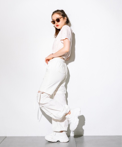 OLIVE des OLIVE（オリーブデオリーブ）の「サイドオープンカーゴパンツ　1032020010（カーゴパンツ・レディース・ブラック/ピンク/オフホワイト/ラベンダー・FREE）」の9枚目の写真