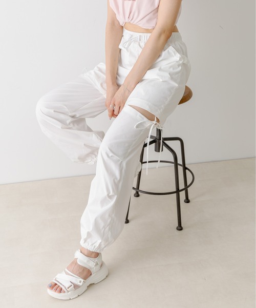 OLIVE des OLIVE（オリーブデオリーブ）の「サイドオープンカーゴパンツ　1032020010（カーゴパンツ・レディース・ブラック/ピンク/オフホワイト/ラベンダー・FREE）」の15枚目の写真