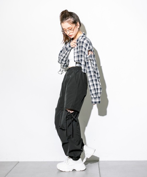 OLIVE des OLIVE（オリーブデオリーブ）の「サイドオープンカーゴパンツ　1032020010（カーゴパンツ・レディース・ブラック/ピンク/オフホワイト/ラベンダー・FREE）」の18枚目の写真