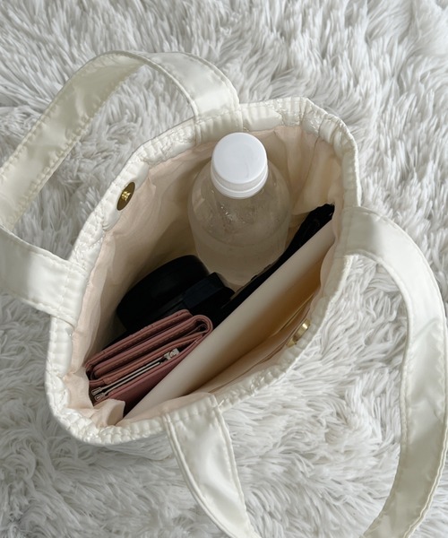 Loueme（ルエム）の「ハートキルティングミニトートバッグ（トートバッグ・レディース・アイボリー/ブラック/ピンク・FREE）」の21枚目の写真