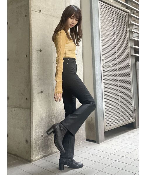 MURUA（ムルーア）の「ラメシアートップス【WEB限定カットソー】（Tシャツ/カットソー・レディース・ブラック/ブルー/イエロー/シルバー・FREE）」の22枚目の写真