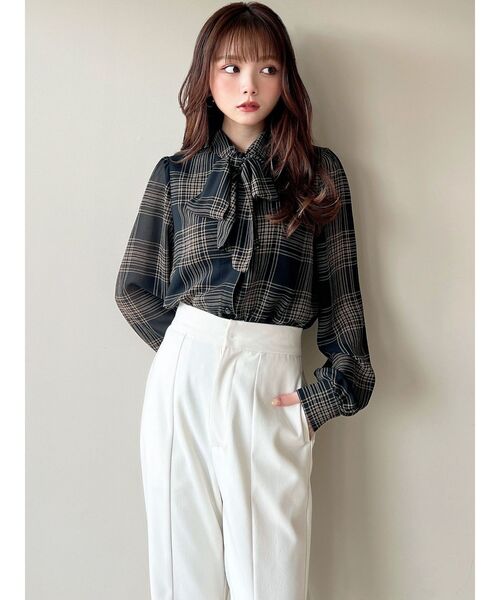 RESEXXY（リゼクシー）の「シアースリーブボウタイブラウス（シャツ/ブラウス・レディース・その他1/アイボリー/ブラック/その他・FREE）」の11枚目の写真