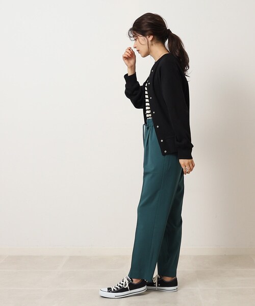 SHOO・LA・RUE（シューラルー）の「◆カジュアル過ぎない 裏毛 ドットボタン カーディガン（カーディガン/ボレロ・レディース・アイボリー/ダークオレンジ/グレー/ブラック・03/02/04）」の19枚目の写真