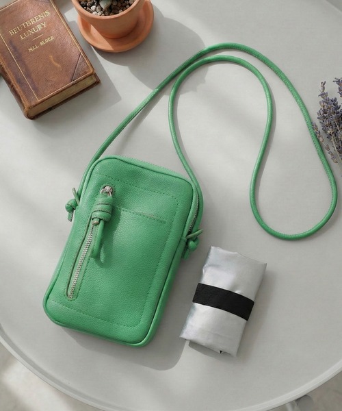 FUNALIVE（ファンアライブ）の「Pisoraro エコバッグ付き スマホポシェット（ショルダーバッグ・レディース・グレイッシュベージュ/スモークピンク/ブラック/ホワイト系その他/ライトグリーン/サーモンピンク/ブラウン系/ブラウン/グレー系その他/グレイッシュブルー/ライトイエロー/ネイビー/ブラック系その他/ラベンダー/レッド/グレー系/ダークグリーン/マジェンタ/ホワイト×ブラック/シルバー/グレー/ベージュ/パイソン/グリーン/ブラック系その他2/アイボリー/グレー系その他2/ブルー系その他/ベージュ系その他・FREE）」の17枚目の写真