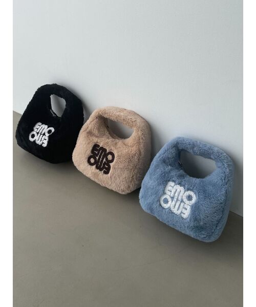 EMODA（エモダ）の「フェイクファーロゴハンドバッグ（ハンドバッグ・レディース・ブルー/ベージュ/ブラック・FREE）」の4枚目の写真