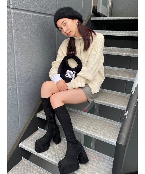 EMODA（エモダ）の「フェイクファーロゴハンドバッグ（ハンドバッグ・レディース・ブルー/ベージュ/ブラック・FREE）」の12枚目の写真