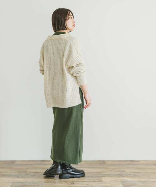 ITEMS URBANRESEARCH（アイテムズ アーバンリサーチ）の「スキッパーニットプルオーバー（ニット/セーター・レディース・ブルー/イエロー/アイボリー・FREE）」の17枚目の写真