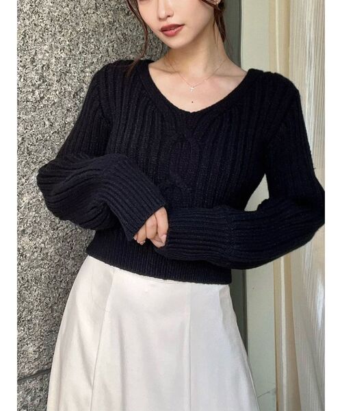 RESEXXY（リゼクシー）の「センターケーブルショートニット（ニット/セーター・レディース・ホワイト/ピンク/ブラック・FREE）」の3枚目の写真