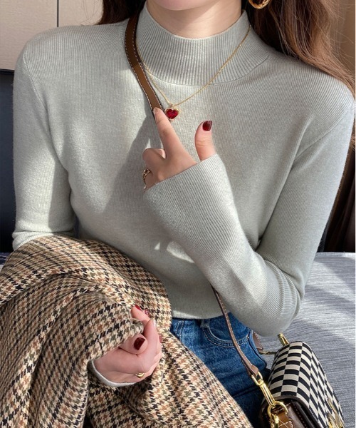 kirakiraShop（キラキラショップ）の「ベーシック ハイネック ニット（ニット/セーター・レディース・グレー/ベージュ/ホワイト/ブラック・FREE）」の11枚目の写真