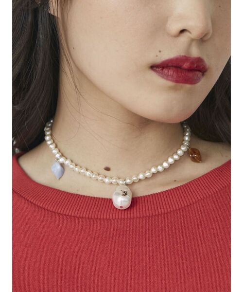 jouetie(ジュエティ)の「ロゴパールストーンネックレス(ネックレス・レディース・ゴールド/シルバー・FREE)」の1枚目の写真