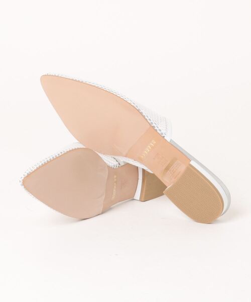 Mode et Jacomo（モードエジャコモ）の「メッシュフラットミュール（サンダル・レディース・ブラック系その他/ホワイト系その他4/ダークオレンジ・23cm/23.5cm/24cm/24.5cm/22.5cm）」の20枚目の写真