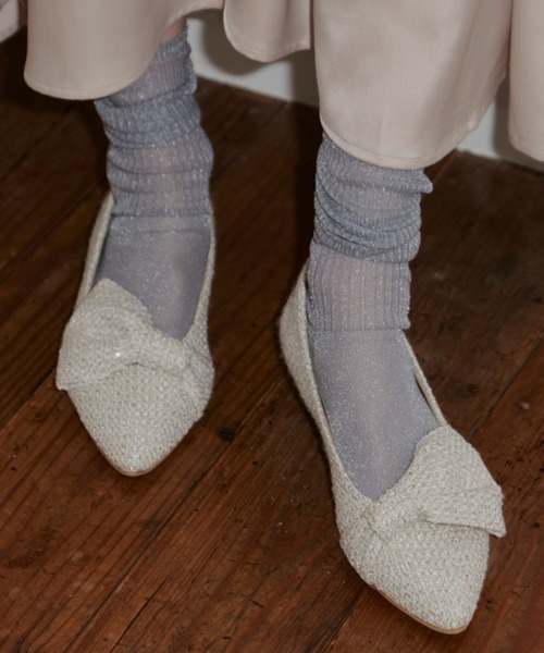 idem（イデム）の「tweed ribbon pumps/リボンパンプス（パンプス・レディース・ブラック/アイボリー/グレー・L/M/S）」の2枚目の写真