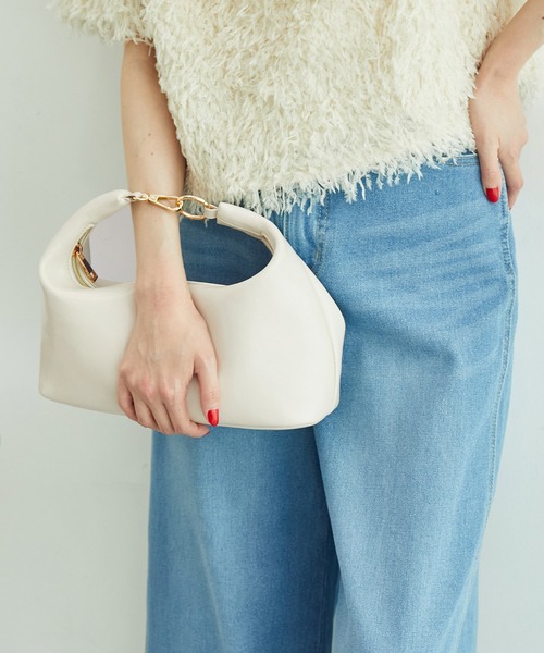 ROPE' PICNIC（ロペピクニック）の「リンクルエナメルワイドワンショルダー＆クラッチバッグ（ショルダーバッグ・レディース・ライトグリーン/オフホワイト/ブラック/ピンク・FREE）」の2枚目の写真