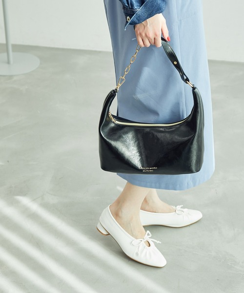 ROPE' PICNIC（ロペピクニック）の「リンクルエナメルワイドワンショルダー＆クラッチバッグ（ショルダーバッグ・レディース・ライトグリーン/オフホワイト/ブラック/ピンク・FREE）」の3枚目の写真