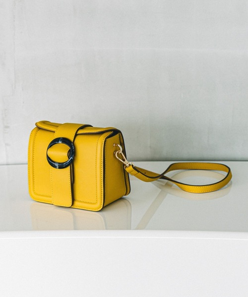 Andemiu（アンデミュウ）の「ベッコウカナグミニバッグ994456（ショルダーバッグ・レディース・ブラウン/イエロー/ピンク/ブラック・FREE）」の3枚目の写真