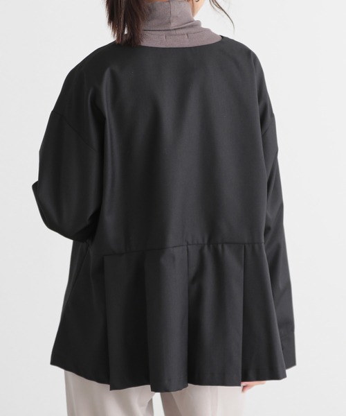 and it_（アンドイット）の「オケージョン ノーカラージャケット（ノーカラージャケット・レディース・ブラック・S/M/L）」の3枚目の写真