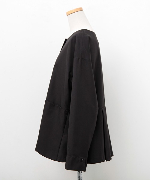 and it_（アンドイット）の「オケージョン ノーカラージャケット（ノーカラージャケット・レディース・ブラック・S/M/L）」の15枚目の写真