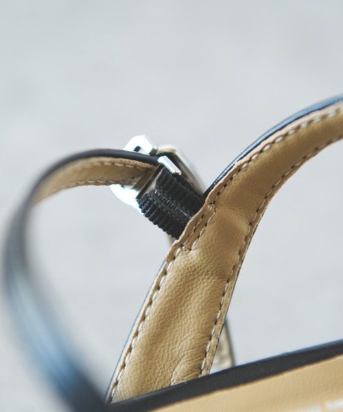 mio notis(ミオノティス)の「【MIO NOTIS(ミオ ノティス)】ナローベルトメタルヒールサンダル(サンダル・レディース・オレンジ/ホワイト/ブラック・37/38)」の18枚目の写真