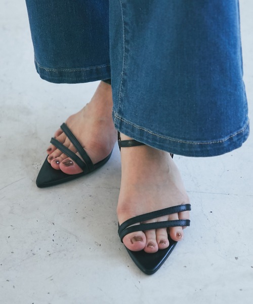 mio notis(ミオノティス)の「【MIO NOTIS(ミオ ノティス)】ナローベルトメタルヒールサンダル(サンダル・レディース・オレンジ/ホワイト/ブラック・37/38)」の20枚目の写真