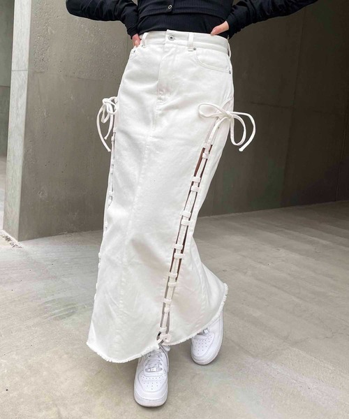 SPIRALGIRL（スパイラルガール）の「レースアップオーバーダイデニムスカート（デニムスカート・レディース・ホワイト/ブルー・MEDIUM/SMALL）」の15枚目の写真