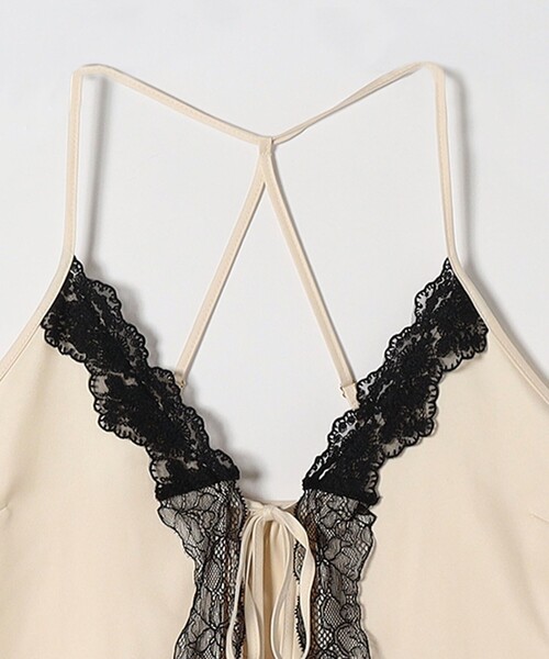 quaranciel（カランシエル）の「quaranciel:〈洗濯機可能〉サテン レース フロント オープン キャミソール（キャミソール・レディース・ベージュ/ナチュラル・ONE SIZE）」の17枚目の写真