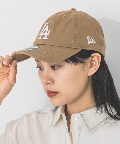 PAGEBOY（ページボーイ）の「NEWERA/9TWENTY LA（キャップ・レディース・ブラック/ベージュ・FREE）」の2枚目の写真