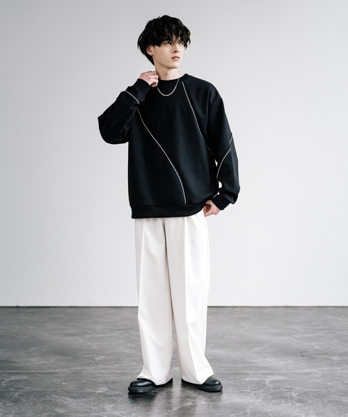 Rocky Monroe(ロッキーモンロー)の「オーバーサイズトリムステッチクルーネックプルオーバー(スウェット・メンズ・ブラック/ホワイト×グレー/オフホワイト・M/L)」の19枚目の写真
