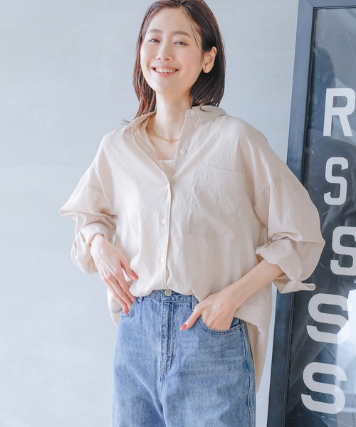 GLOBAL WORK(グローバルワーク)の「イージーケアシアーシャツ長袖/976694(シャツ/ブラウス・レディース・グレイッシュベージュ/アイボリー/カーキ/チャコール/コーラルピンク/サックスブルー・FREE)」の4枚目の写真