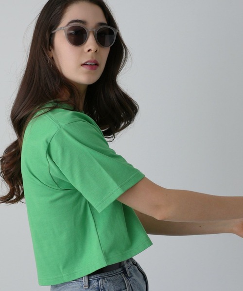 saloon（サルーン）の「SALOON(サルーン)/ クロップドTシャツ