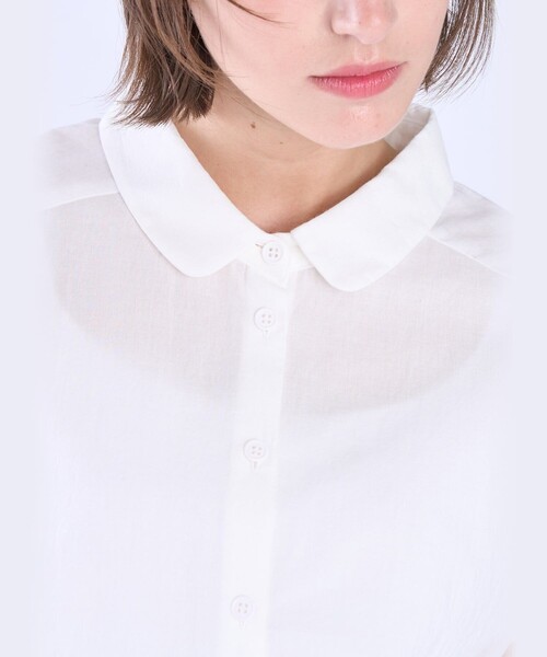 To b. by agnes b.(トゥービーバイアニエスベー)の「コットン モダン マニッシュ シャツ(シャツ/ブラウス・レディース・ホワイト・38/40/36)」の6枚目の写真