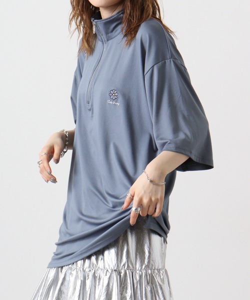Naive magic(ナイーブマジック)の「ジョーゼット ワンポイント刺繍 半袖ハーフジップ(Tシャツ/カットソー・メンズ・ブラック/グレイッシュベージュ/ブルー・M/L)」の15枚目の写真