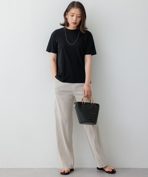 23区(ニジュウサンク)の「【SLOW/WEB限定】シアーツイストシングルジャージー Tシャツ(Tシャツ/カットソー・レディース・ブラック系/グレー系/ベージュ系/ローズ系・32)」の8枚目の写真