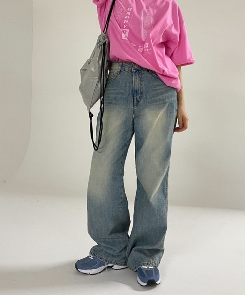by muni:r（バイ ムニール）の「斜線スリットルーズフィットデニムパンツ（デニムパンツ・レディース・ブルー/ライトブルー・MEDIUM/SMALL）」の20枚目の写真