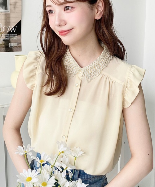 moment+（モーメントプラス）の「シフォンジョーゼットパール襟フリル