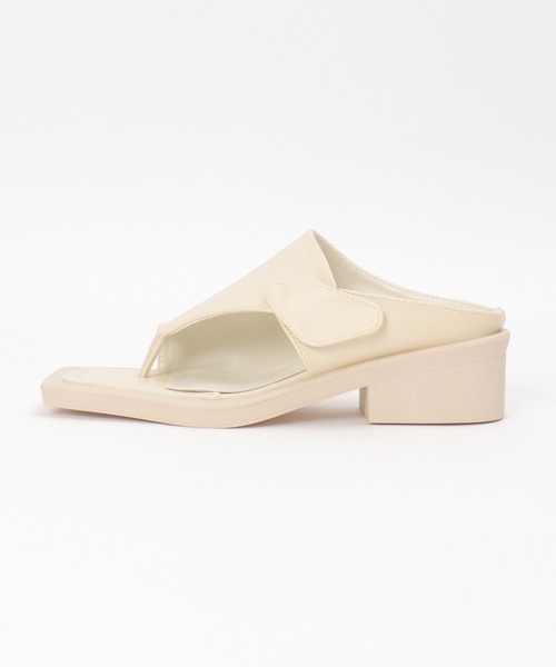 notch.（ノッチ）の「トングスクエアサンダル（サンダル・レディース・オフホワイト/ブラック・M/L）」の15枚目の写真